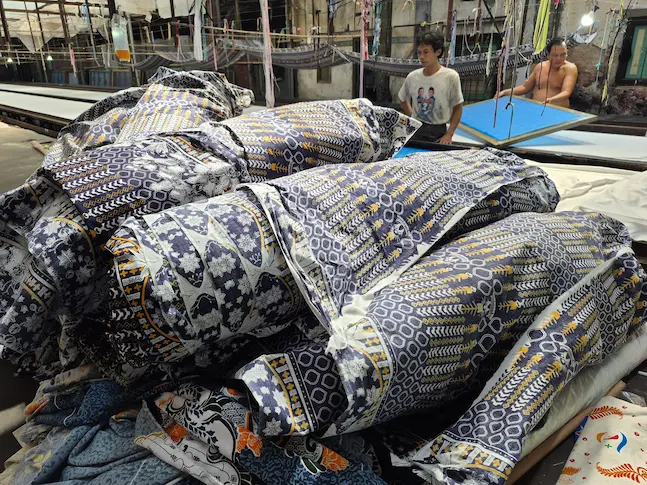 Kain Motif Batik Hasil Print
